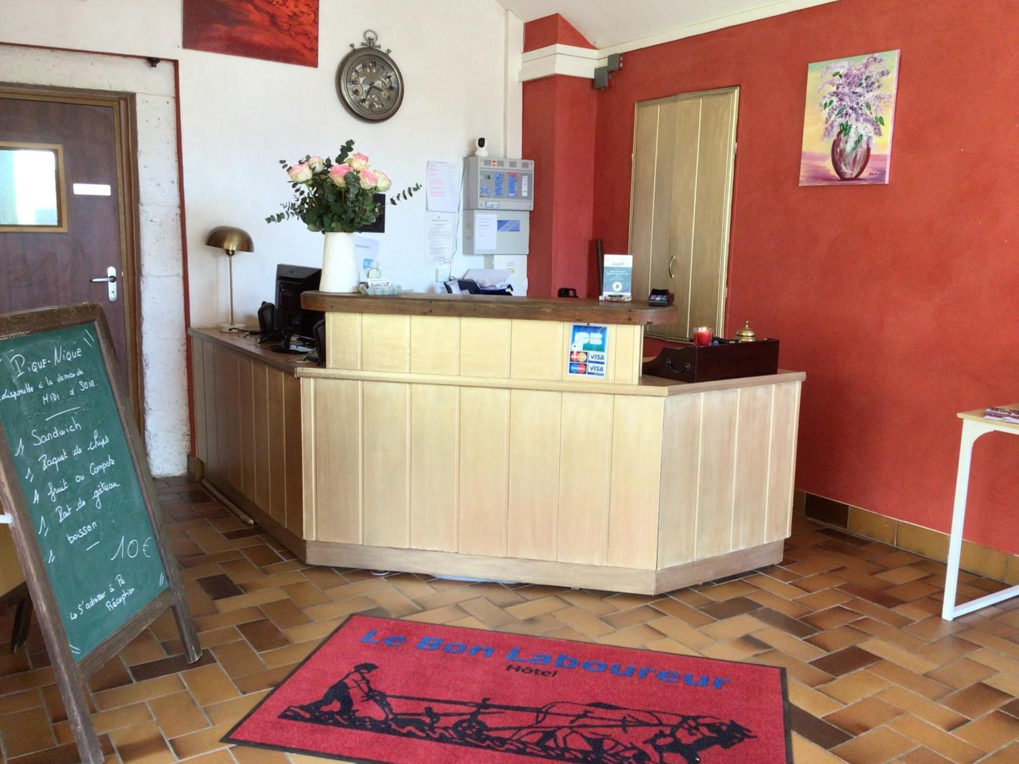 Hotel Le Bon Laboureur La Charité-sur-Loire Exteriör bild