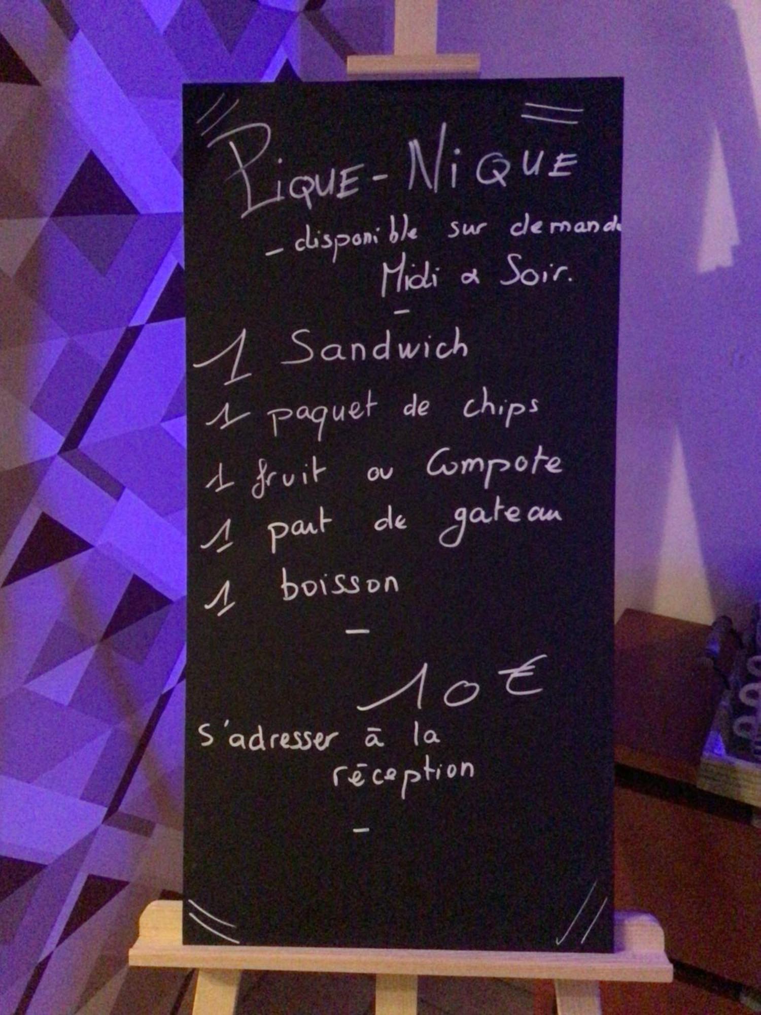 Hotel Le Bon Laboureur La Charité-sur-Loire Exteriör bild