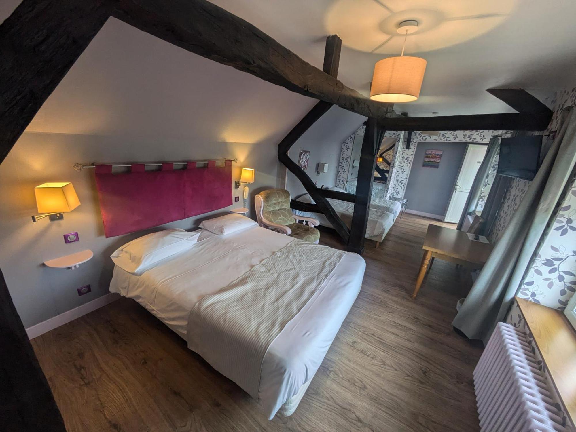 Hotel Le Bon Laboureur La Charité-sur-Loire Exteriör bild