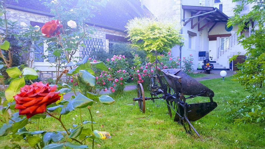 Hotel Le Bon Laboureur La Charité-sur-Loire Exteriör bild